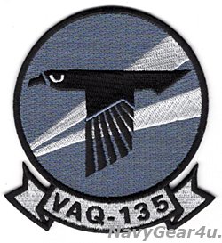 画像1: VAQ-135 BLACK RAVENS THROWBACK部隊パッチ（ベルクロ有無）