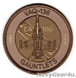 画像1: VAQ-136 GAUNTLETS EA-18Gショルダーバレットパッチ（デザート現行Ver./ベルクロ有無）