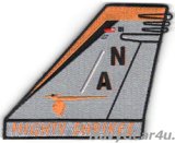 VFA-94 MIGHTY SHRIKEST F/A-18E NA200 CAGバード垂直尾翼パッチ（ベルクロ付き）