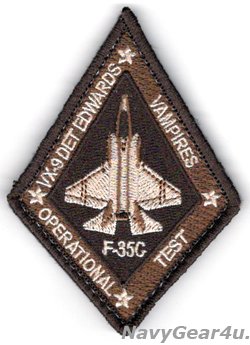 画像1: VX-9 VAMPIRES DETエドワーズ F-35Cショルダーパッチ （デザート/ベルクロ付き）