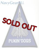 VF-143 PUKIN' DOGSショルダートライアングルパッチ