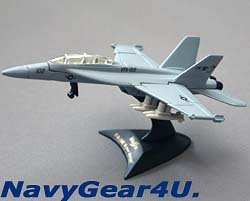 画像1: F/A-18Fスーパーホーネット1/144ダイキャストモデル（VFA-122）