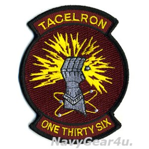 画像: VAQ-136 GAUNTLETS THROWBACK部隊パッチ（TACELRON Ver./ベルクロ有無）
