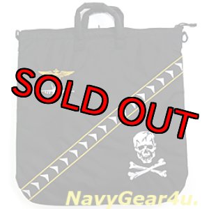 画像: VFA-103 JOLLY ROGERS別注ヘルメットバッグ（現行Ver./ベルクロ付き）