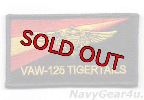 画像1: VAW-125 TIGERTAILS ファン用パイロットネームタグ(ベルクロ付き)