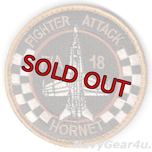 画像1: VMFA-312 CHECKER BOARDS F/A-18Cショルダーバレットパッチ（デザート/ベルクロ付き）