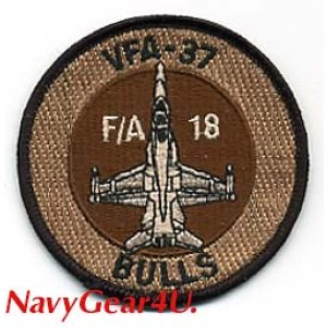 画像: VFA-37 RAGIN' BULLS F/A-18Cショルダーバレットパッチ（デザート）