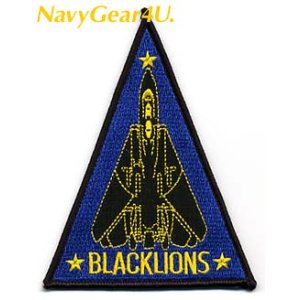 画像: VF-213 BLACK LIONSショルダートライアングルパッチ(デッドストック)