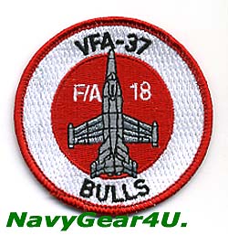 画像1: VFA-37 RAGIN' BULLS F/A-18Cショルダーバレットパッチ（レッドVer.）