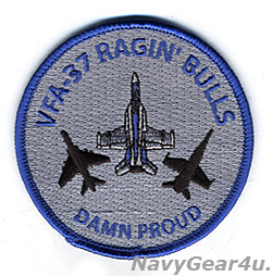 画像1: VFA-37 RAGIN' BULLS ”DAMN PROUD"機種転換記念ショルダーバレットパッチ（ベルクロ有無）