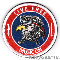 画像1: VAQ-140 PATRIOTS LIVE FREE MUSIC ONショルダーパッチ（ベルクロ付き）