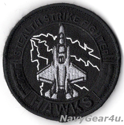 画像1: VMFA-533 F-35Bショルダーバレットパッチ（ブラックアウトVer./ベルクロ付き）