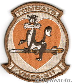 画像1: VMFA-311 TOMCATS 部隊パッチ（デザート/ベルクロ付き）
